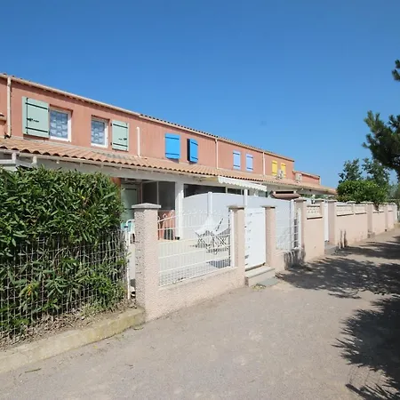 Agreable Maison De Climatisee, 2 Pour 5 Couchages, Securisee Avec Piscine Commune Le Clos De Socorro, 800m De La Lrcs95 Villa *