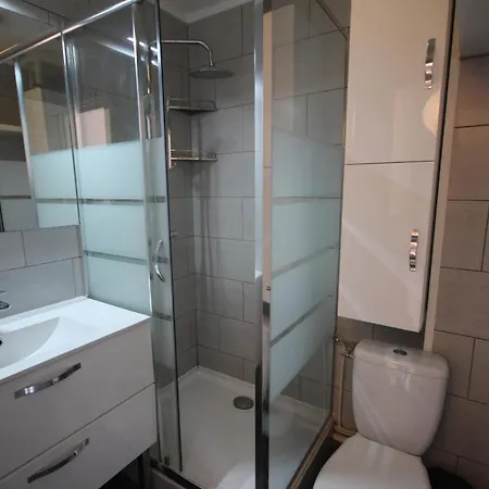 Villa Agreable Maison De Climatisee, 2 Pour 5 Couchages, Securisee Avec Piscine Commune Le Clos De Socorro, 800m De La Lrcs95 *